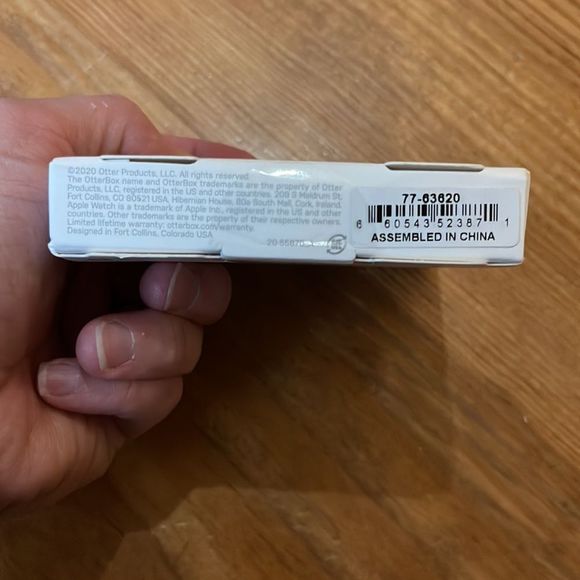 Otter box Exo Edge Apple Watch case - Picture 4 of 4